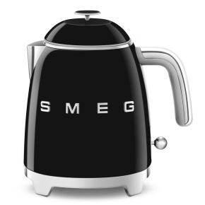 Smeg KLF05BLEU mini rychlovarná konvice, 0,8 l / 3 šálky, 1400 W, styl 50. let, černá