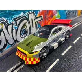 Auto Carrera EVO - 27822 Ford Mustang GTY Auto Carrera EVO - 27822 Ford Mustang GTY